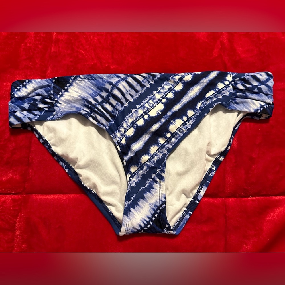Apt 9 Two Piece Navy Blue and White Tye Dye 2Pc Bathing Suit